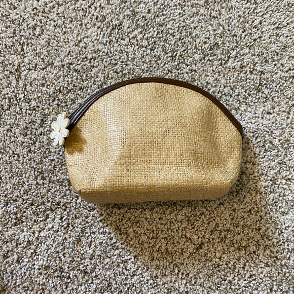 Hello Kitty Pouch - Picture 3 of 4